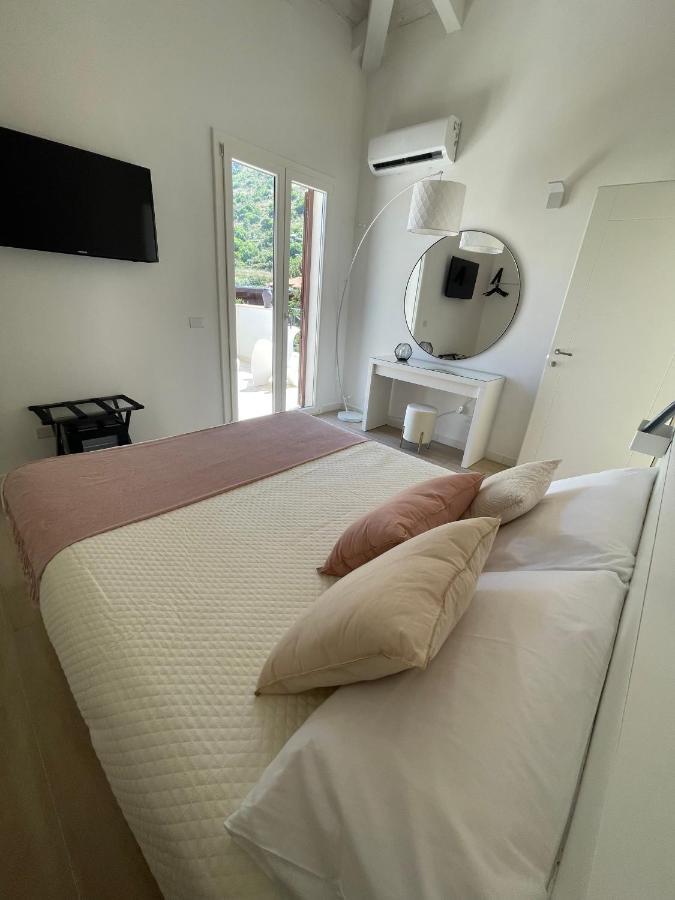 Martanna Rooms Carini Luaran gambar